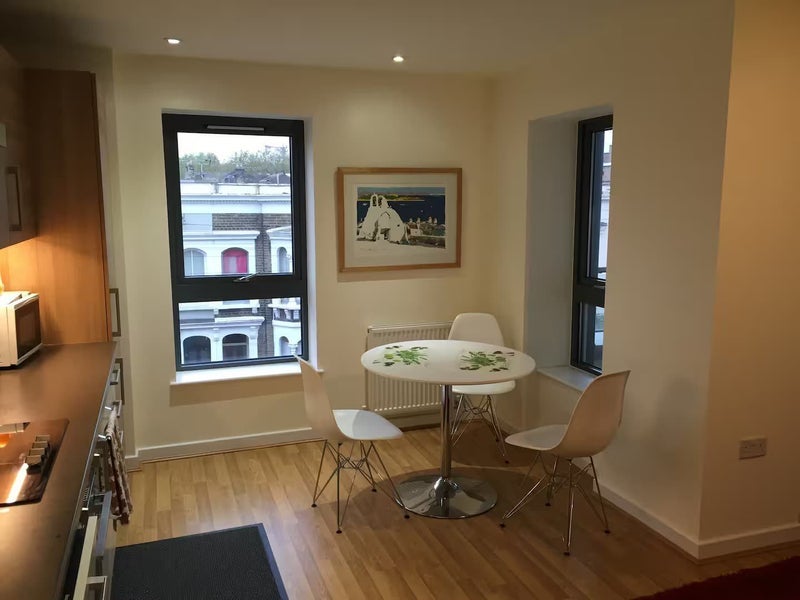 Flat Eric Street in Greater London