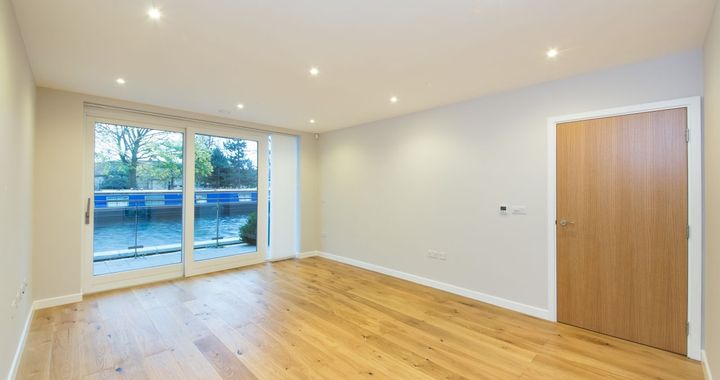 Flat Amberley Road in City of Westminster