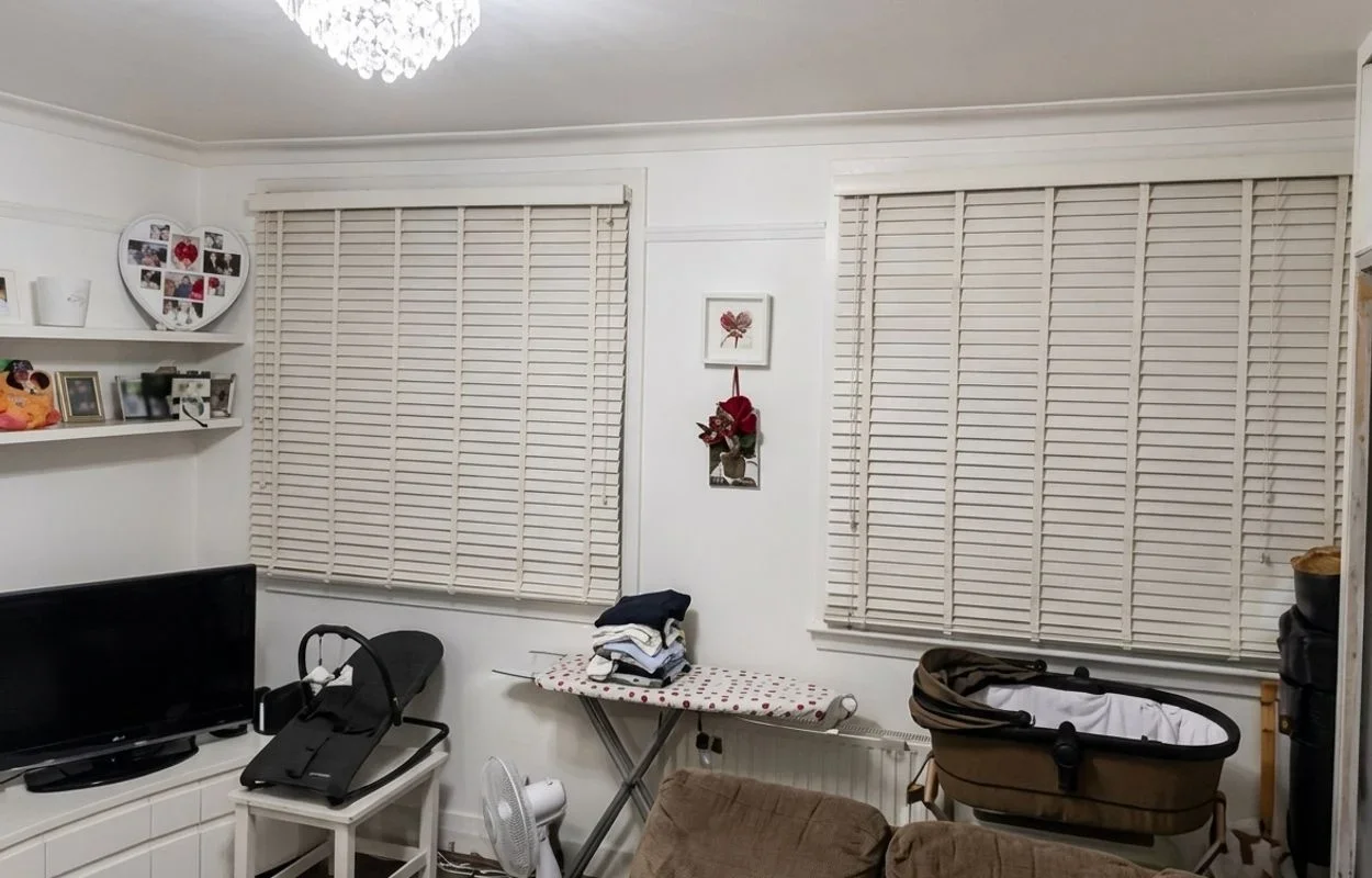 Flat Arthur Road in Greater London