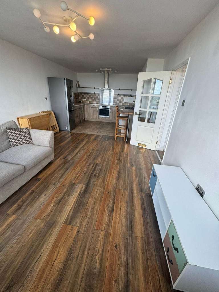 Flat Thackhall Street in Coventry