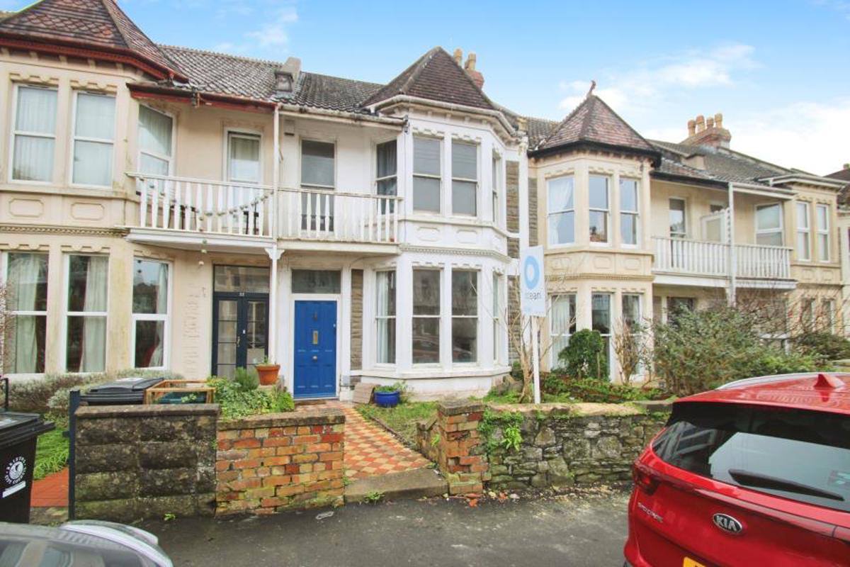 House Woodbridge Road in Bristol