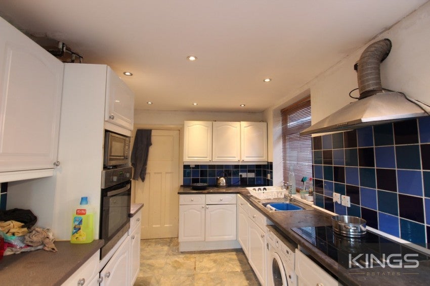 Flat Mead Crescent in Southampton