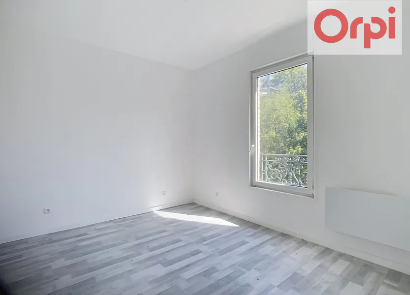 Flat Rue du Commerce in Orly