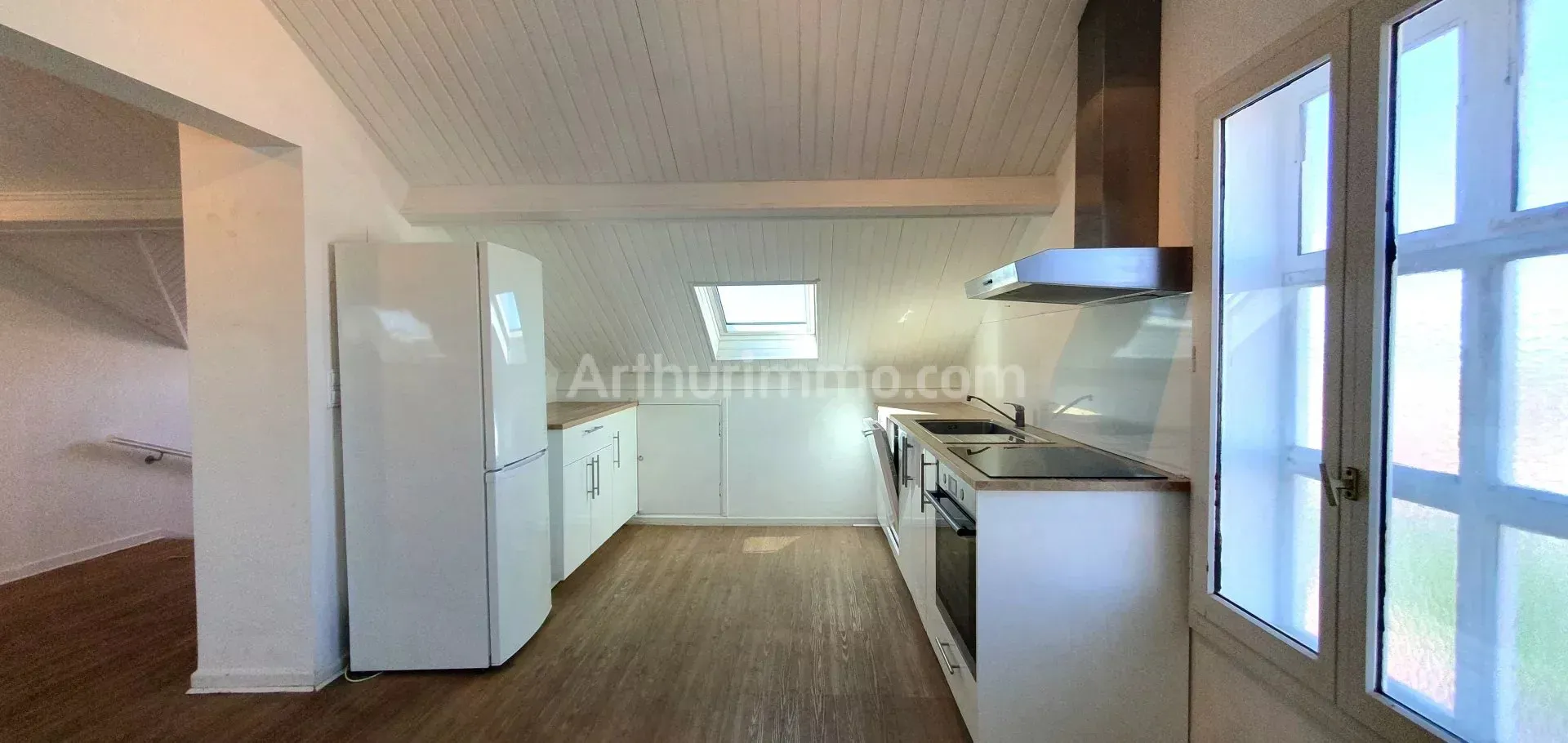Appartement Avenue Paul Vaillant-Couturier à Paray-Vieille-Poste