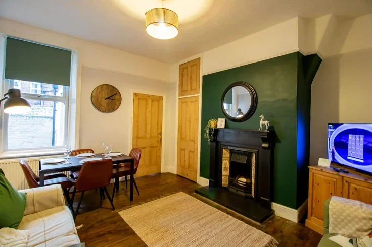 Flat Hazelwood Avenue in Newcastle upon Tyne