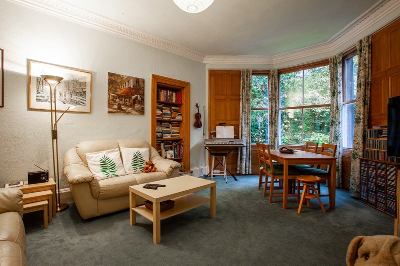 Flat Stoneycroft Road in South Queensferry