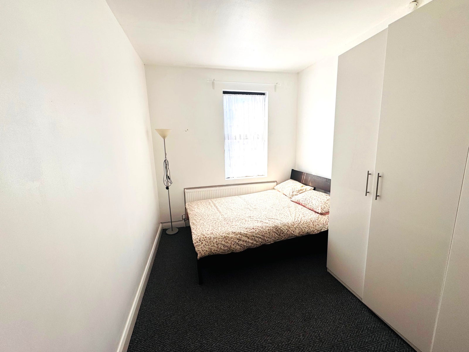 Flat Hammond Road in Greater London