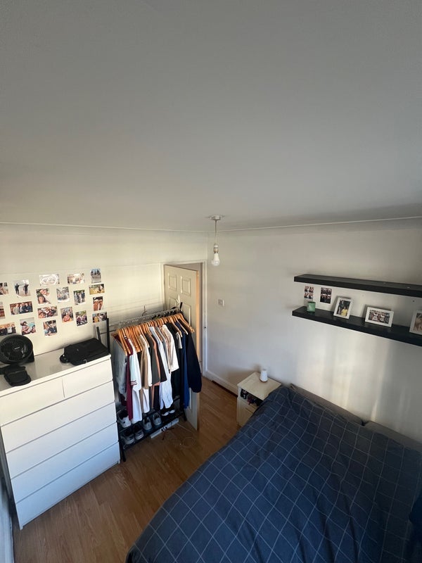 Room Daley Street in Greater London