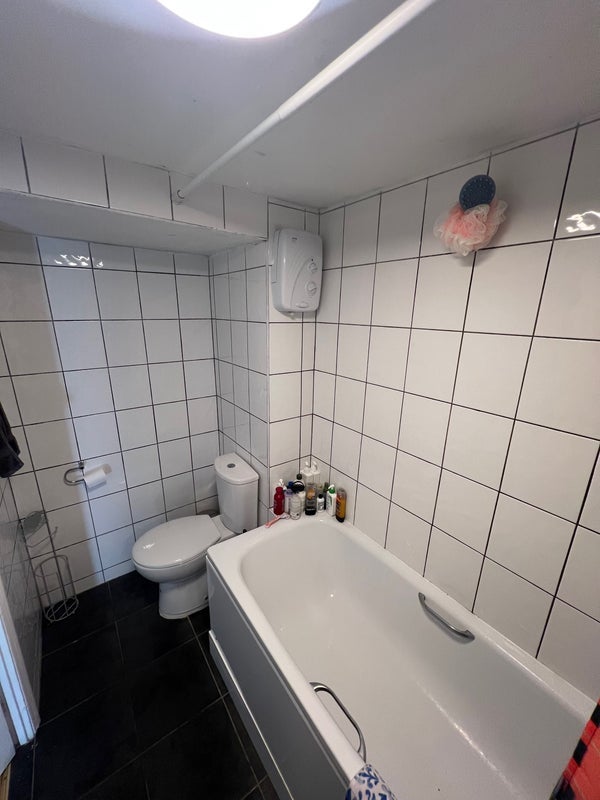 Room Daley Street in Greater London