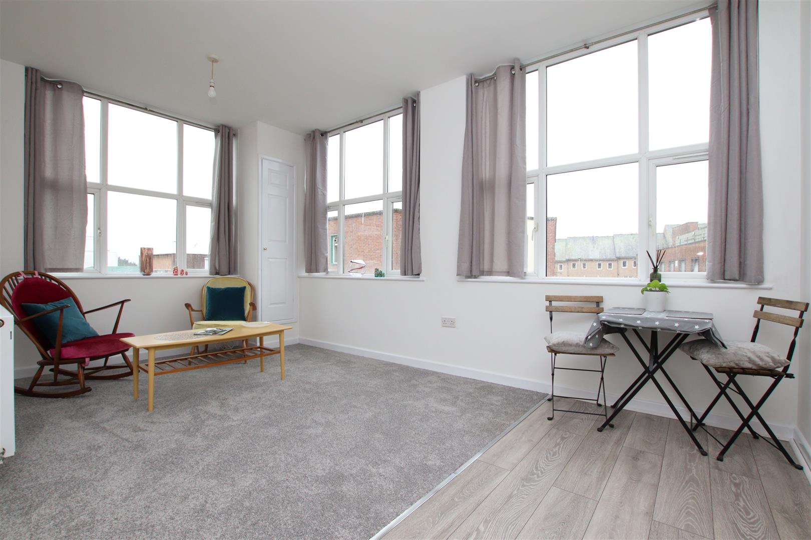 Flat South Street in Exeter