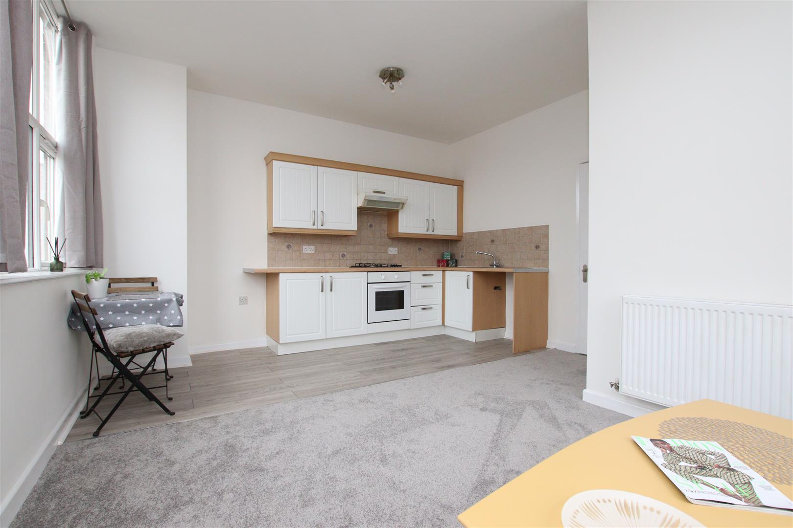 Flat South Street in Exeter