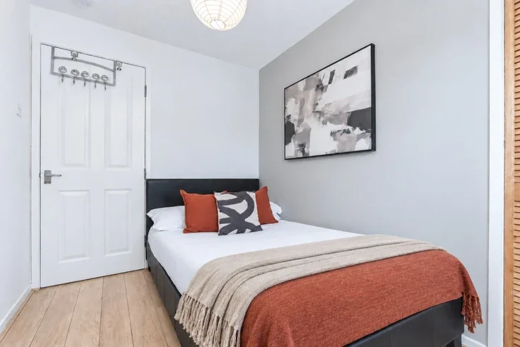 Flat Alexandra Gardens in Nottingham