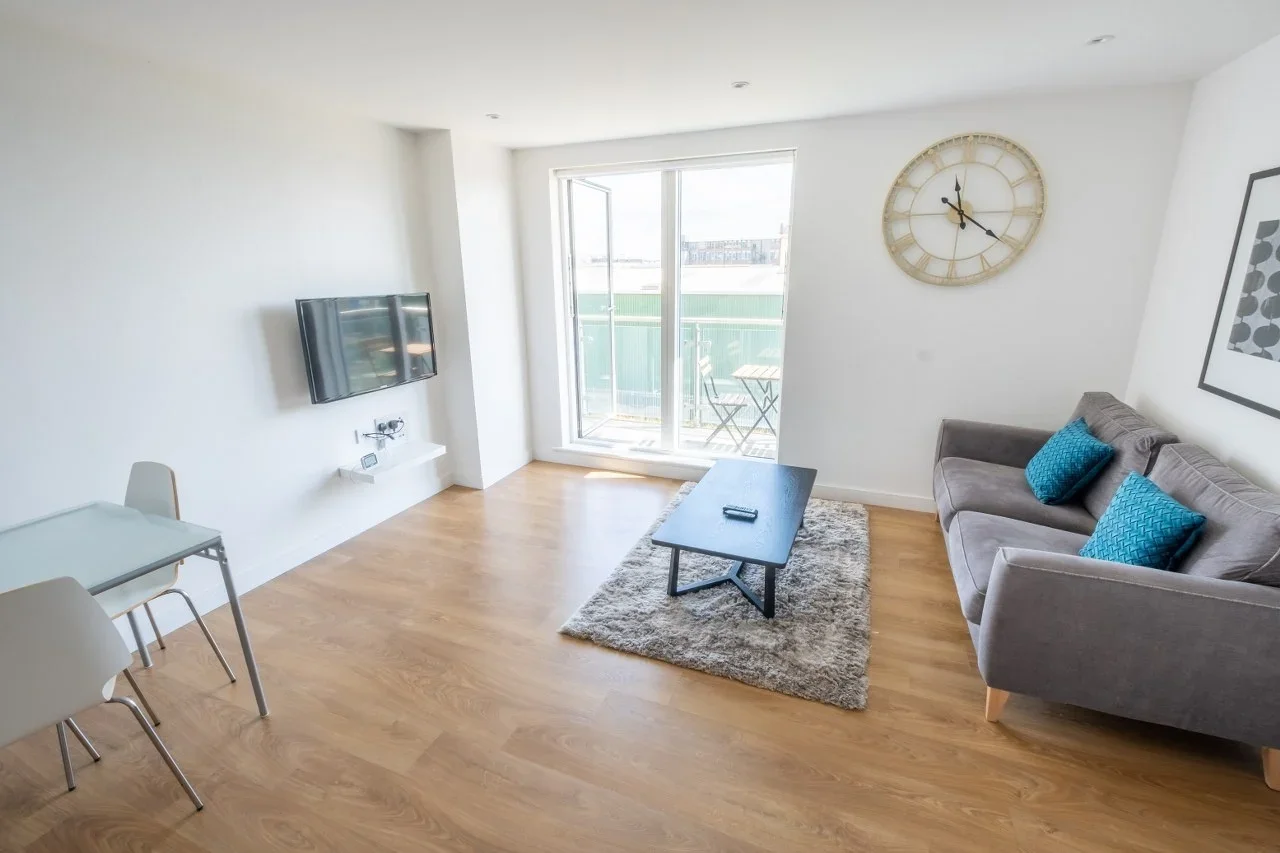 Flat Seven Sea Gardens in Greater London