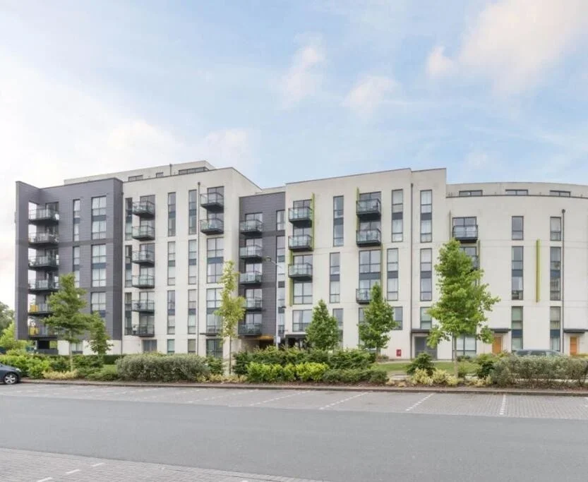 Flat Edgbaston Crescent in Birmingham