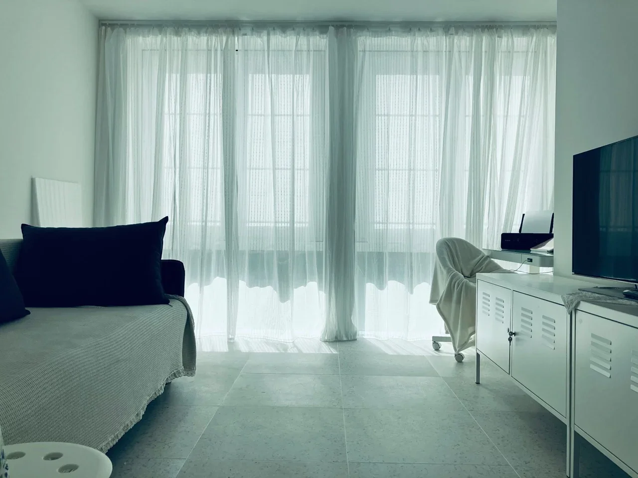 Flat Cendal Crescent in Greater London