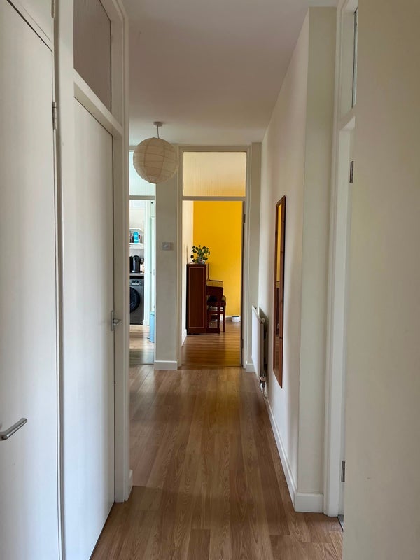 Room Frithville Gardens in Greater London