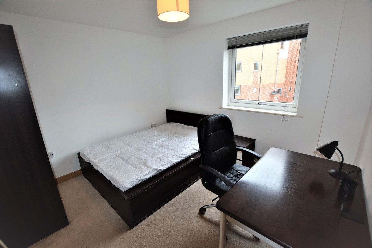 Flat Heia Wharf in Colchester