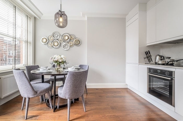 Flat King Street in Greater London