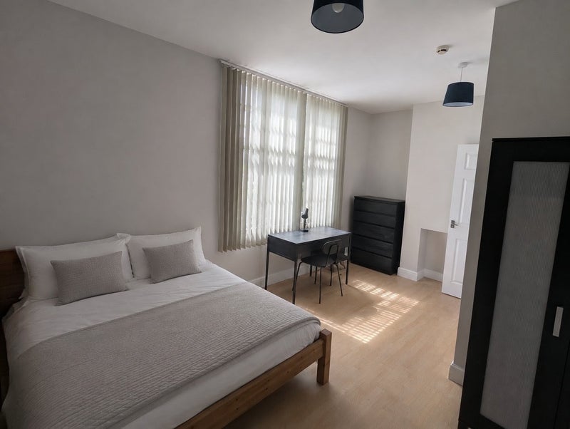 Room New Walk in Leicester