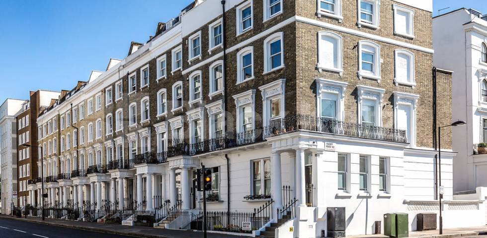 Flat Parkway in Greater London