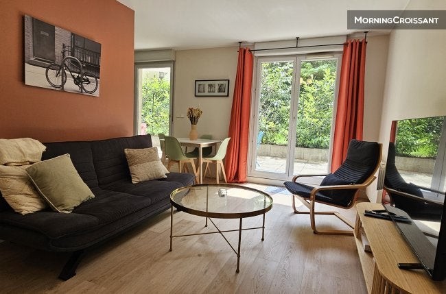 Flat Rue Fournet in Lyon