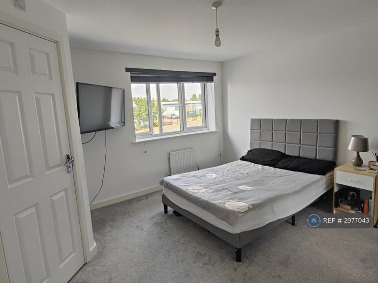 Room Packington Road in Derby