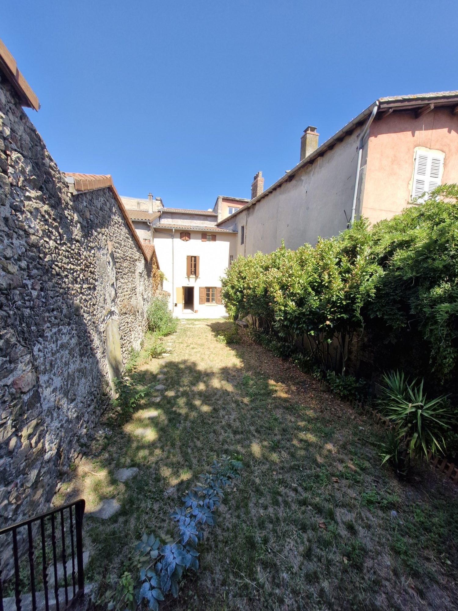 House Grande Rue in Condrieu