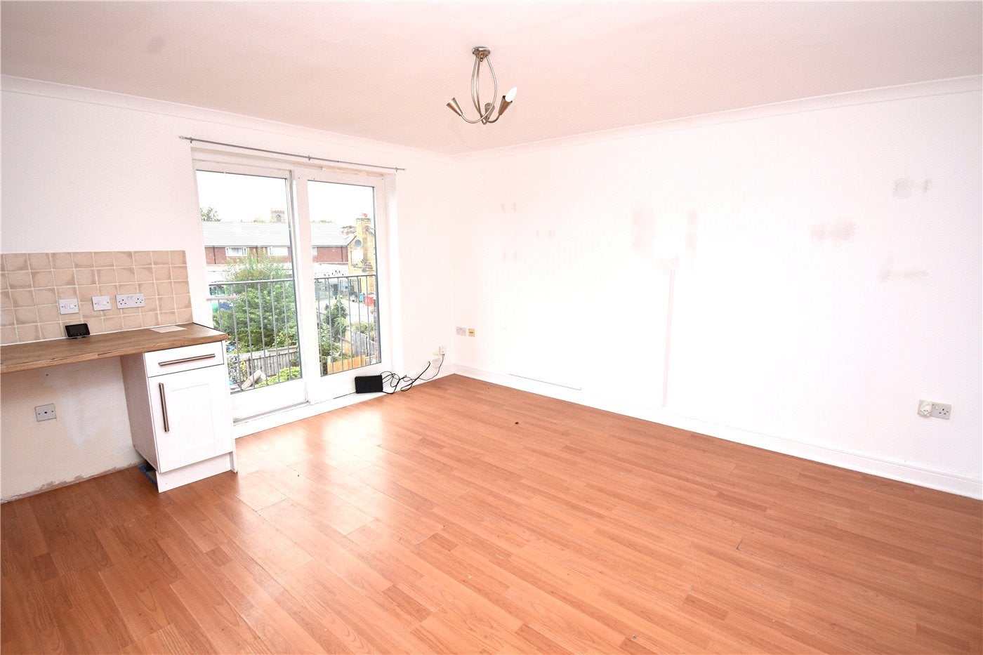 Flat The Summit in Wallasey