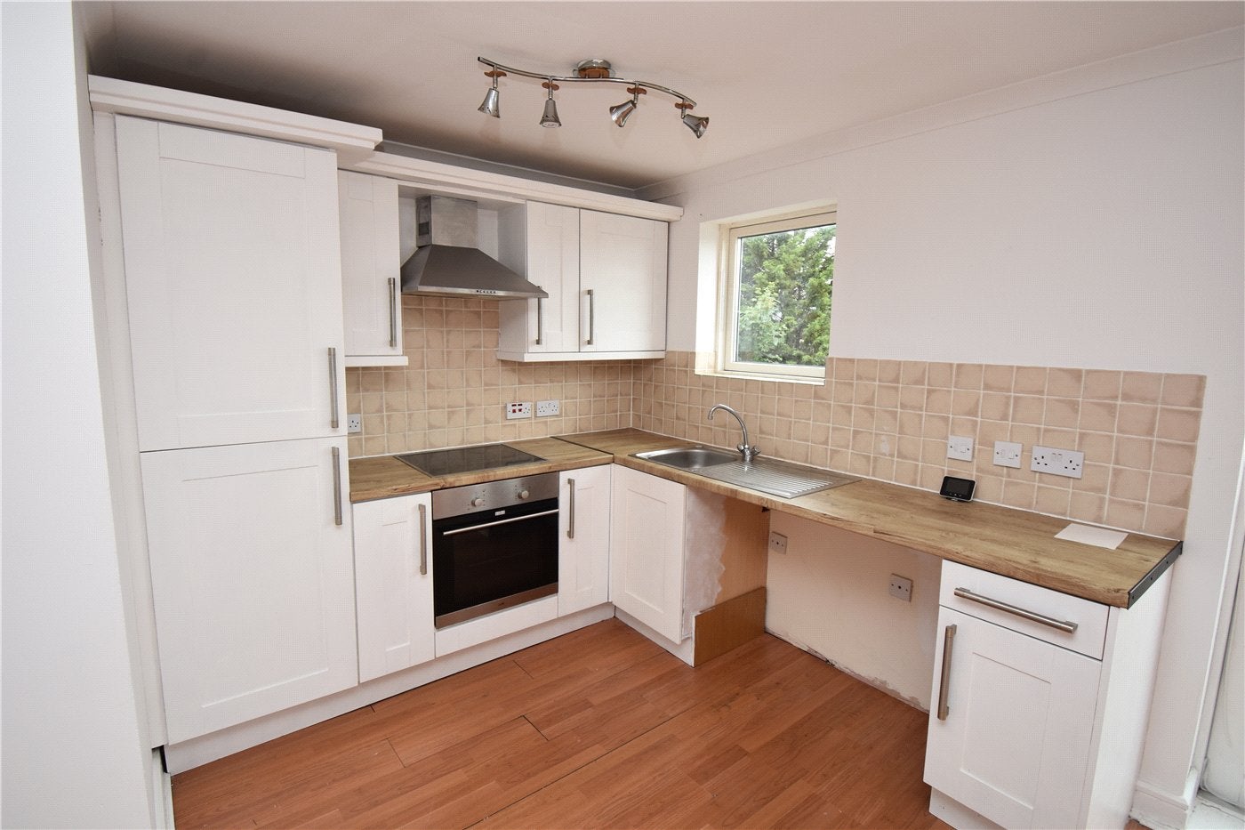 Flat The Summit in Wallasey
