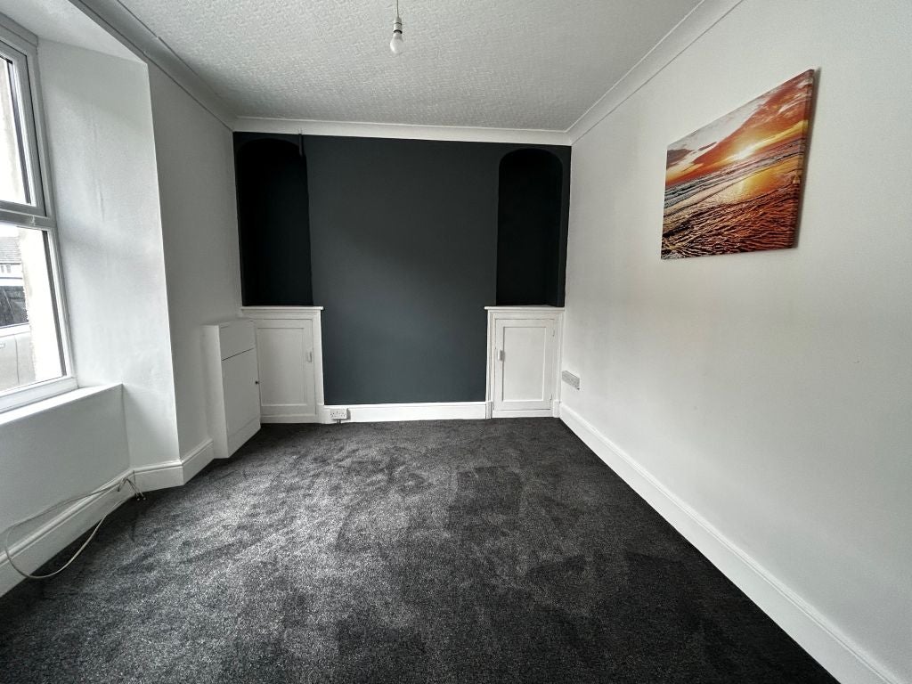 House Glanmor Terrace in Llanelli