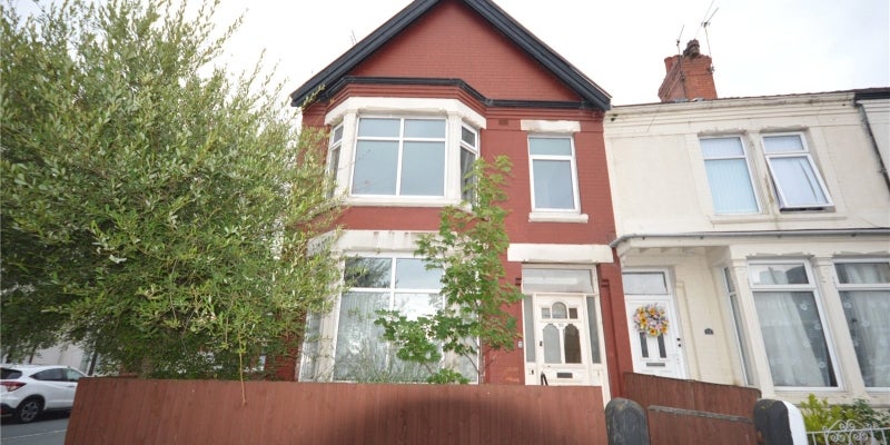 Flat Birnam Road in Wallasey