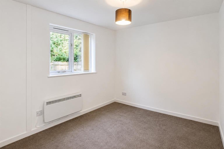 Flat Banbury Road in Stratford-on-Avon