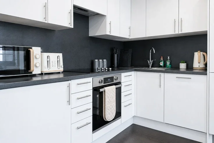 Flat Rivington Street in Greater London