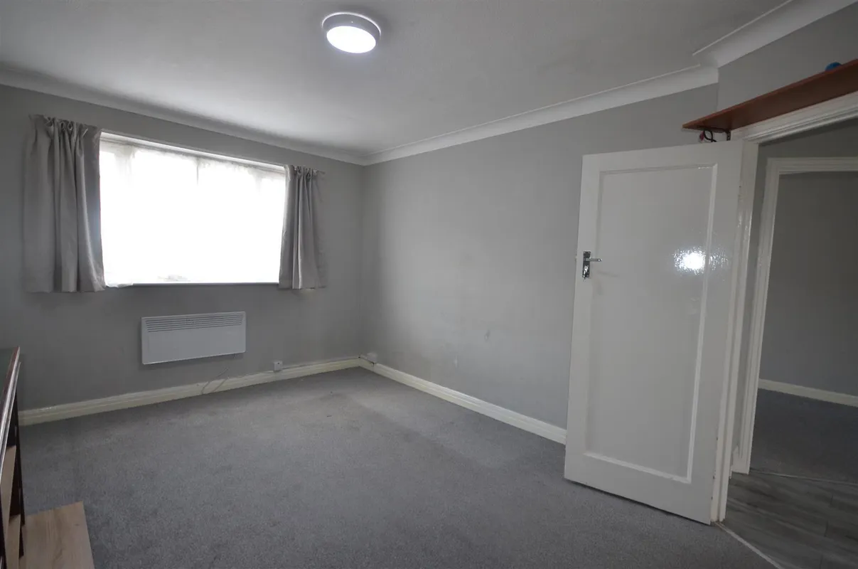 Flat Preston Road in Greater London