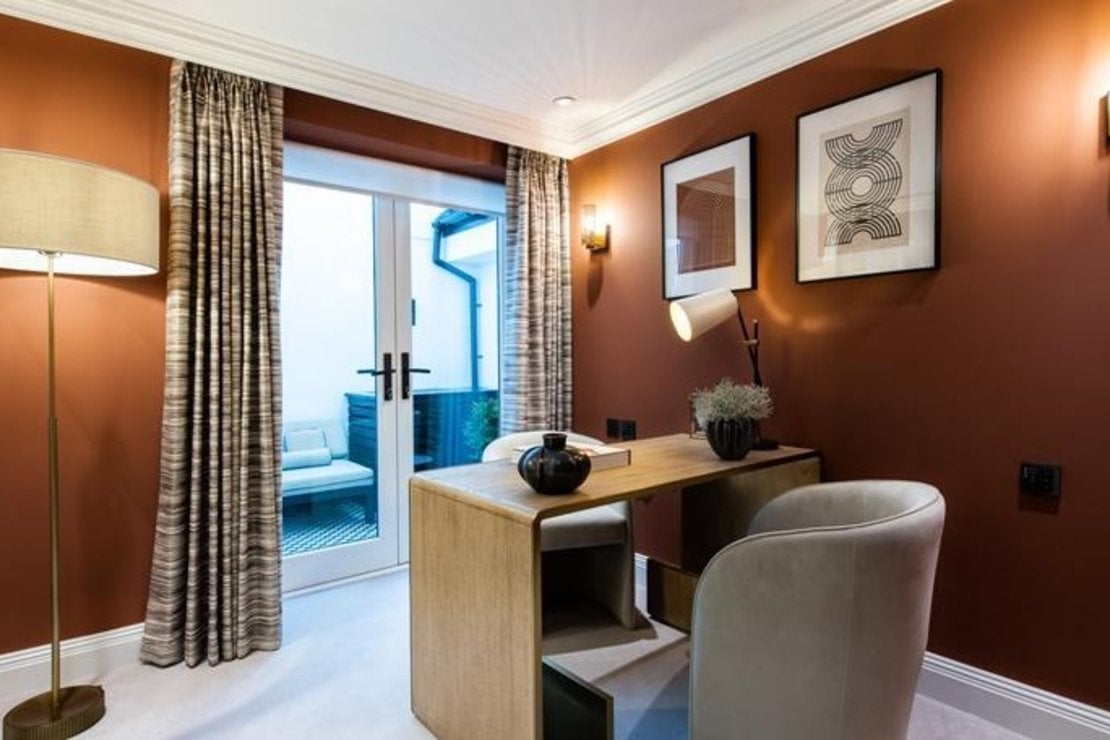 Flat Prince of Wales Terrace in Greater London