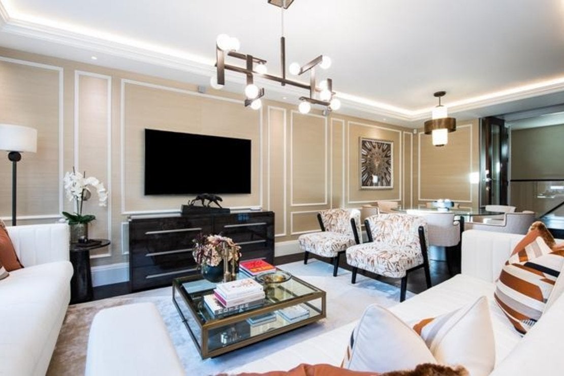 Flat Prince of Wales Terrace in Greater London