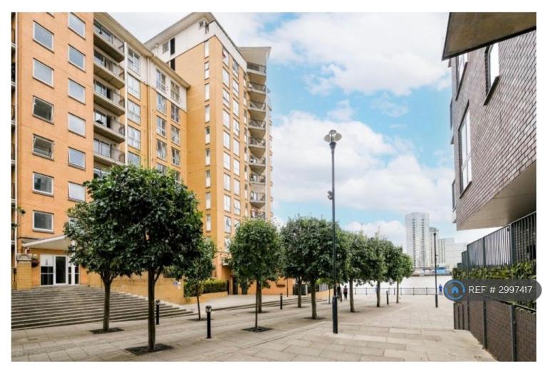 Flat Prime Meridian Walk in Greater London