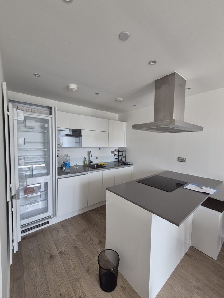 Flat Forrester Way in Greater London