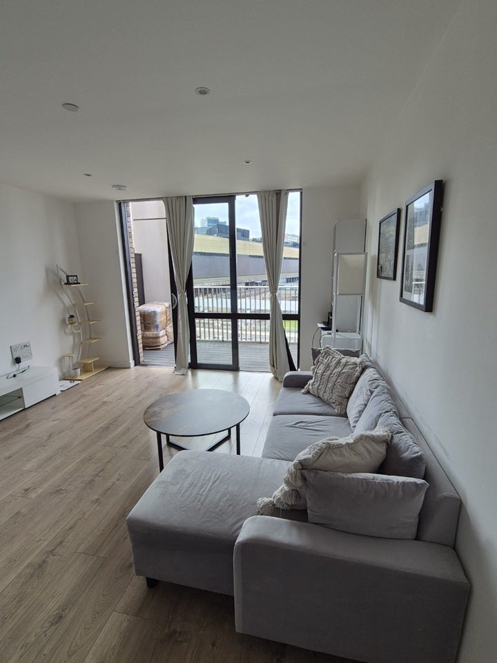 Flat Forrester Way in Greater London