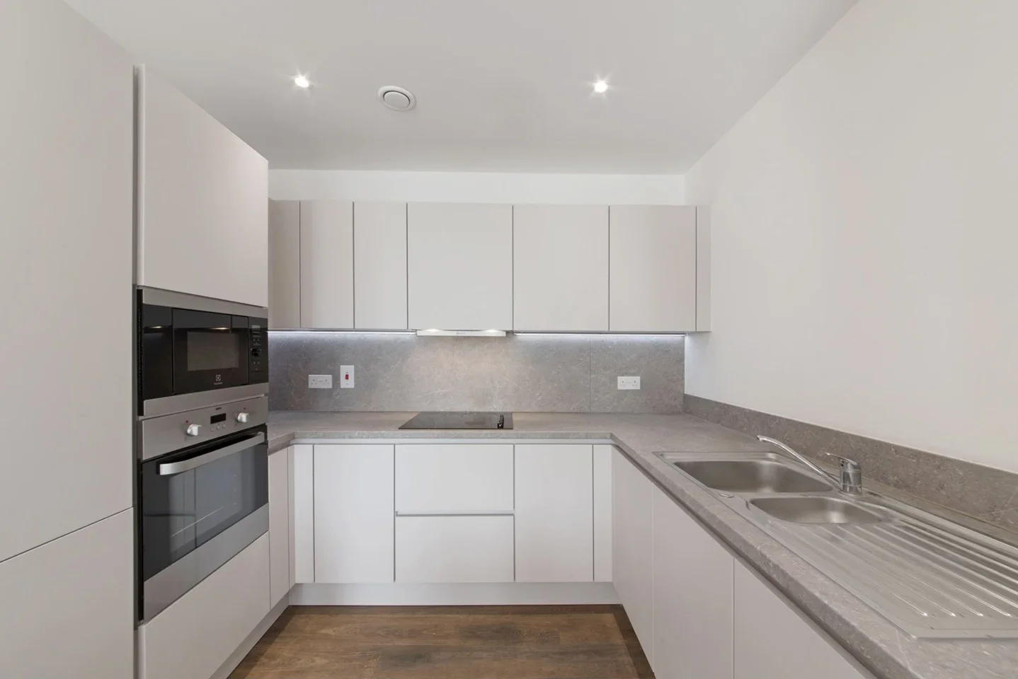 Flat College Road in Greater London