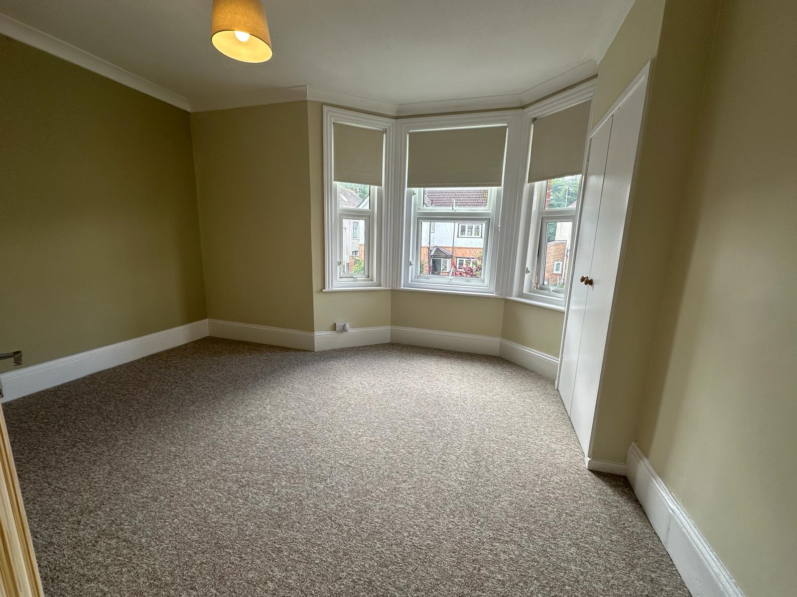 Flat Parkstone Avenue in Poole