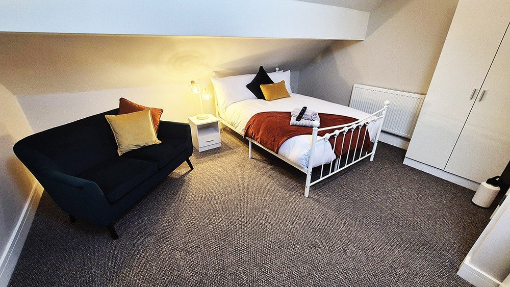Room Ferry Road in Barrow-in-Furness
