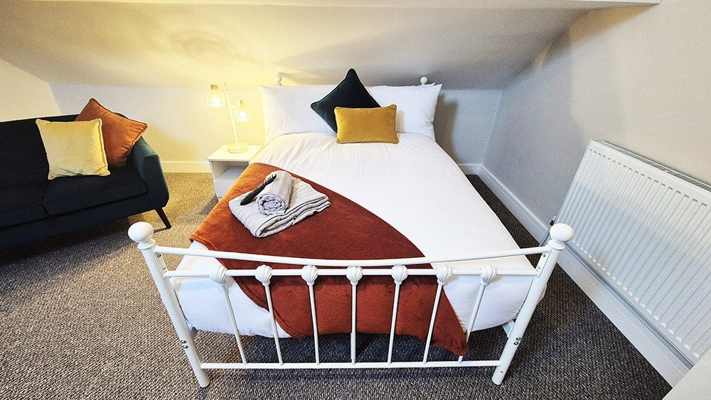 Room Ferry Road in Barrow-in-Furness
