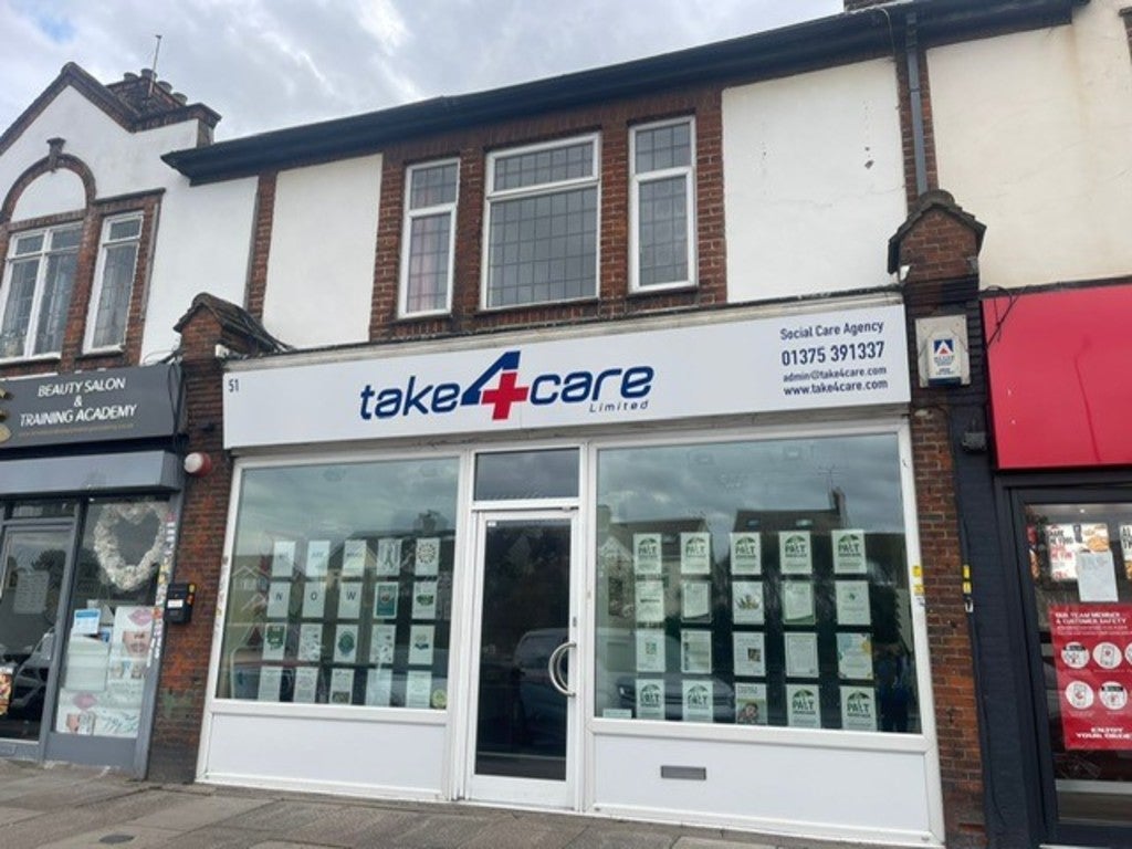 Flat Lodge Lane in Grays