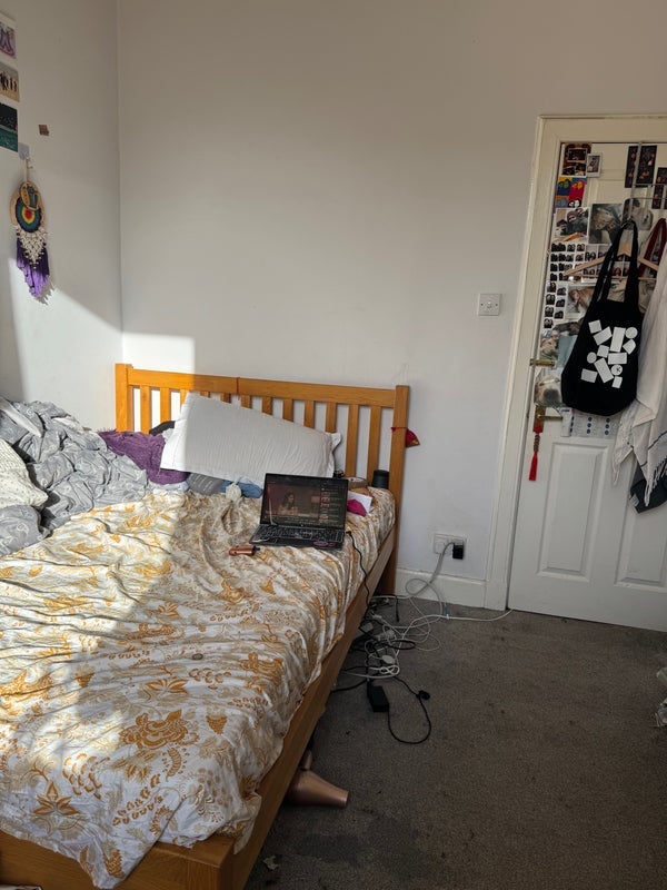 Flat Murieston Road in City of Edinburgh