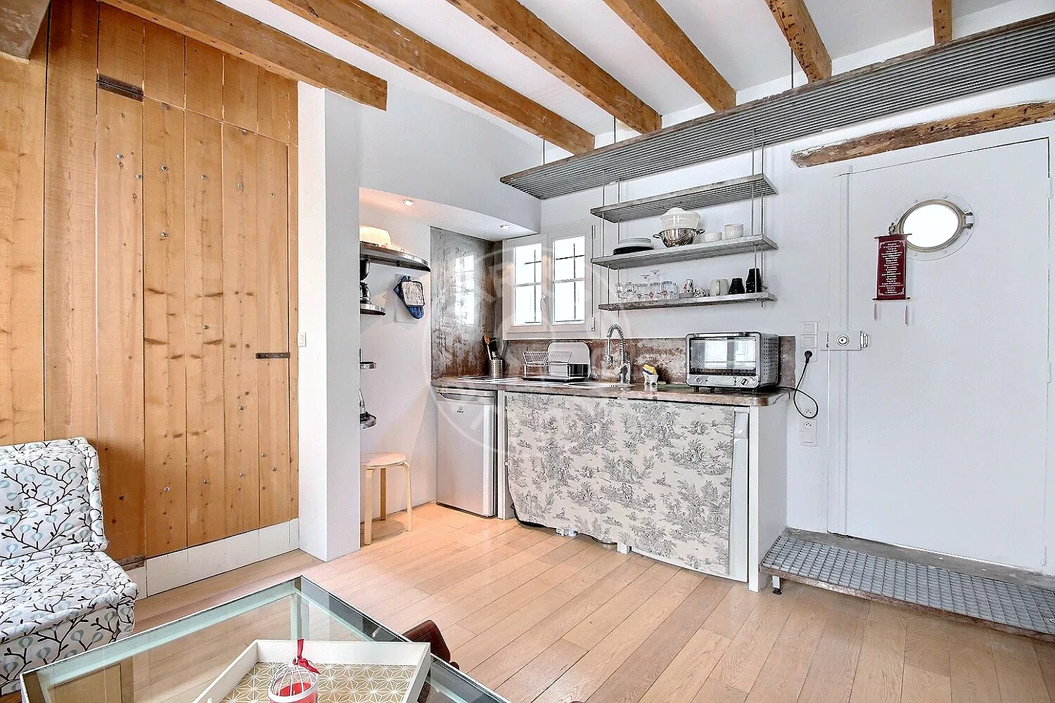 Appartement Rue Bachelet à Paris