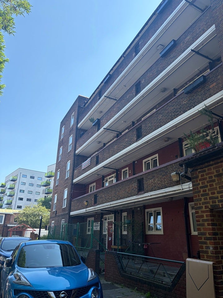 Room Lilford Road in Greater London