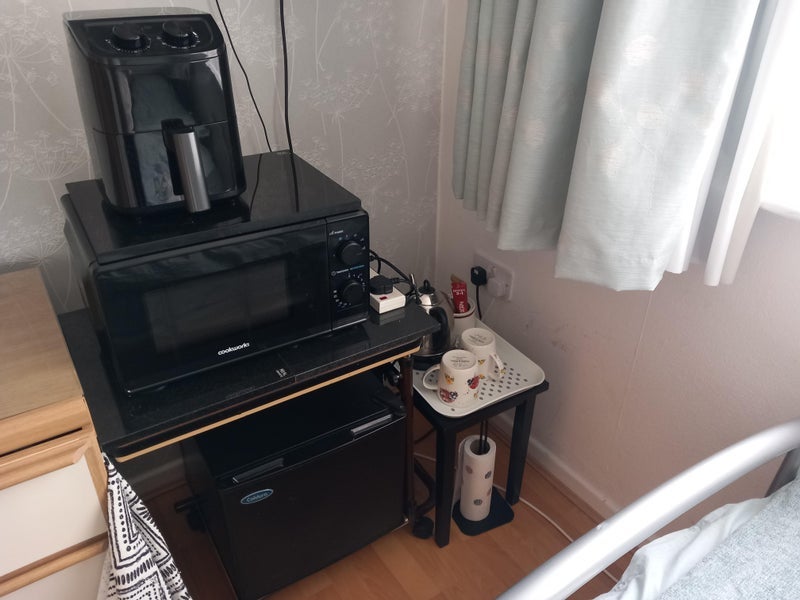 Room Woolacombe Close in Warrington