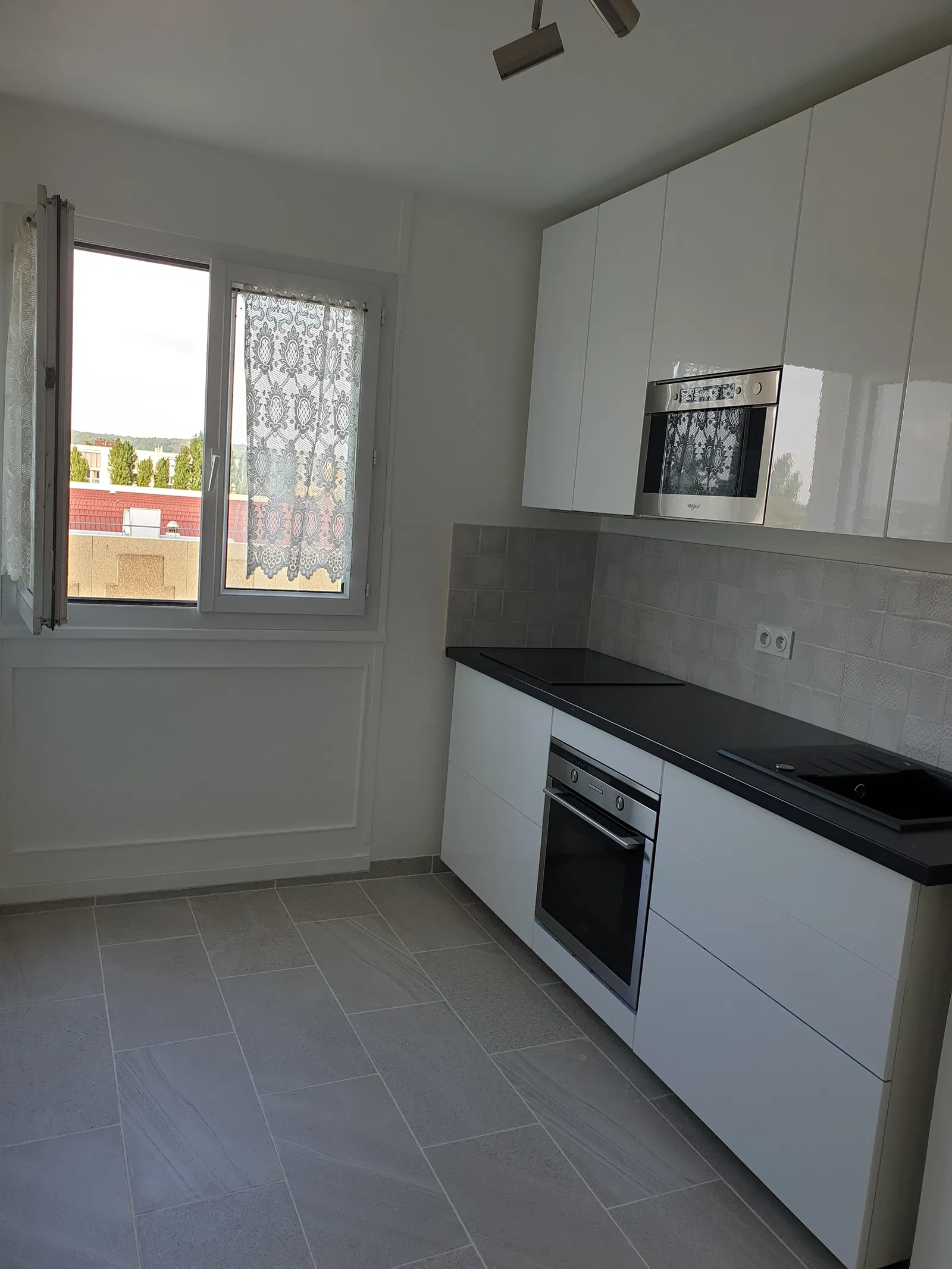 Room Rue des Vaux Monneuses in Mantes-la-Ville