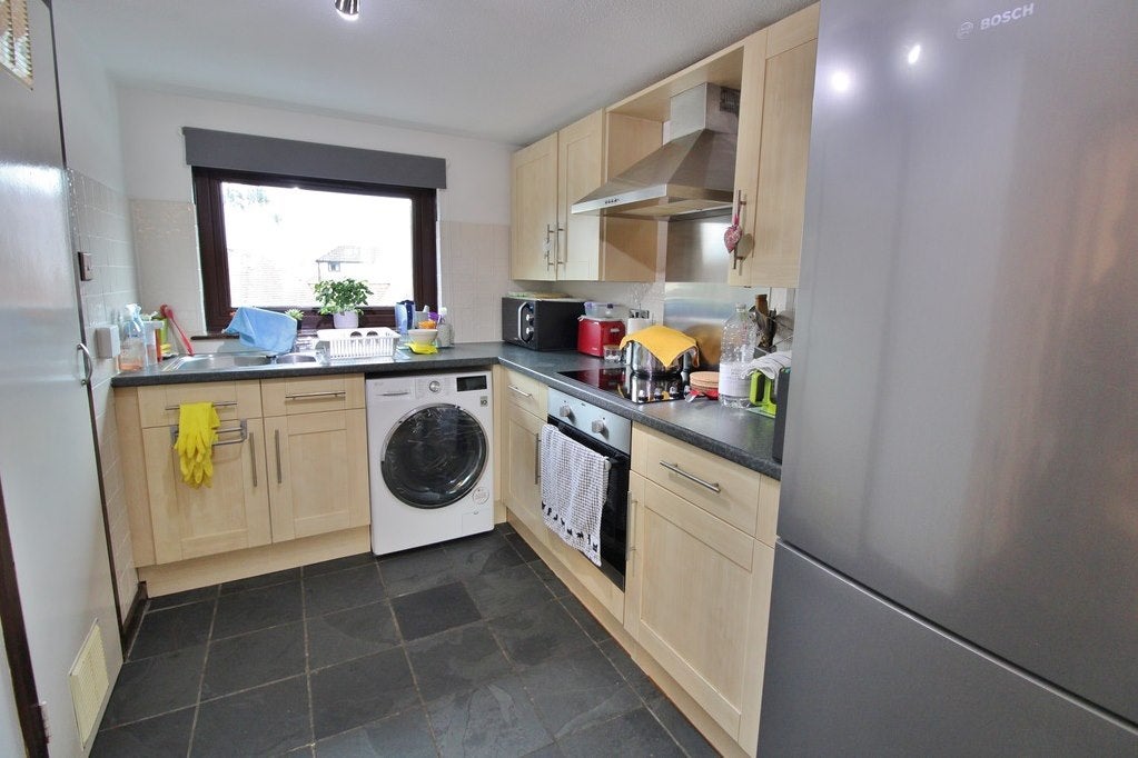 House Inverness Avenue in Fareham